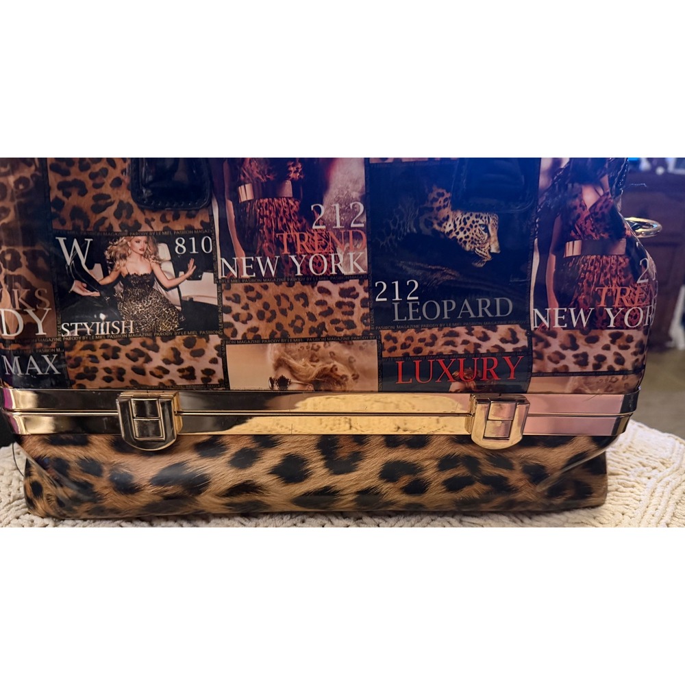 Le Miel Pasiion Leopard Magazine Print Satchel Bag Gold Frame Bottom Compartment - Picture 13 of 16